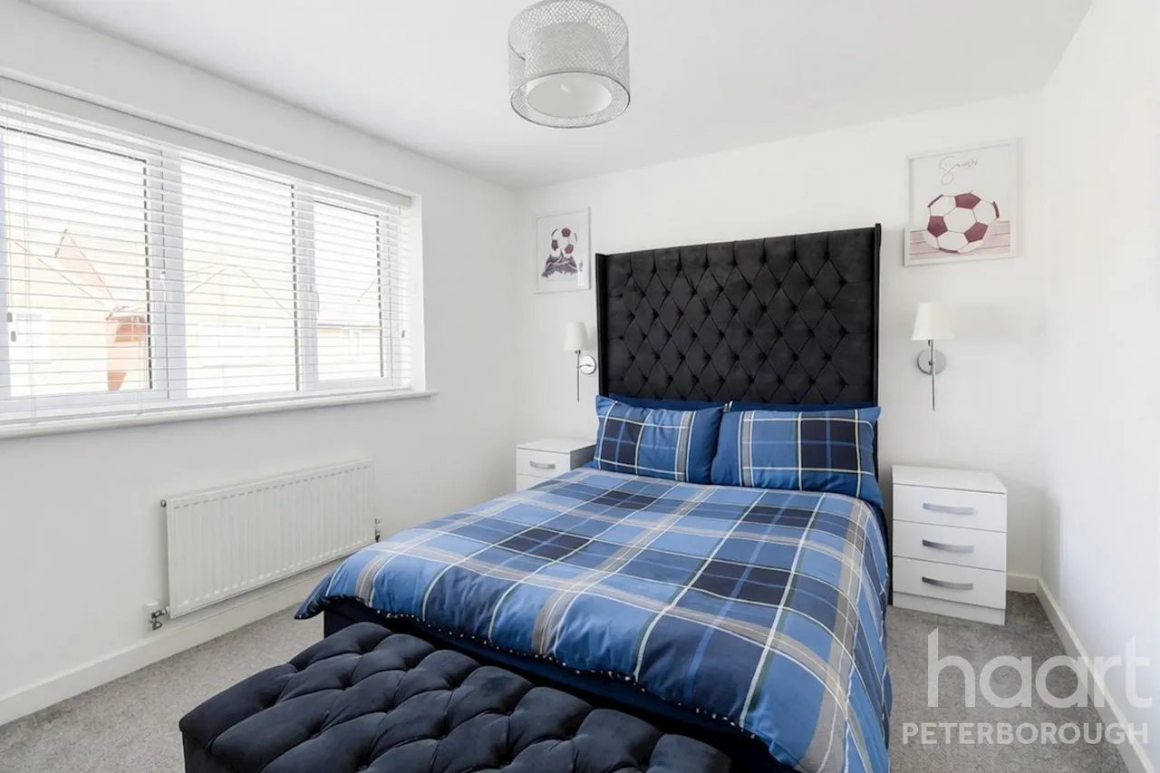 Theodore Close, Peterborough, PE2, photo 17