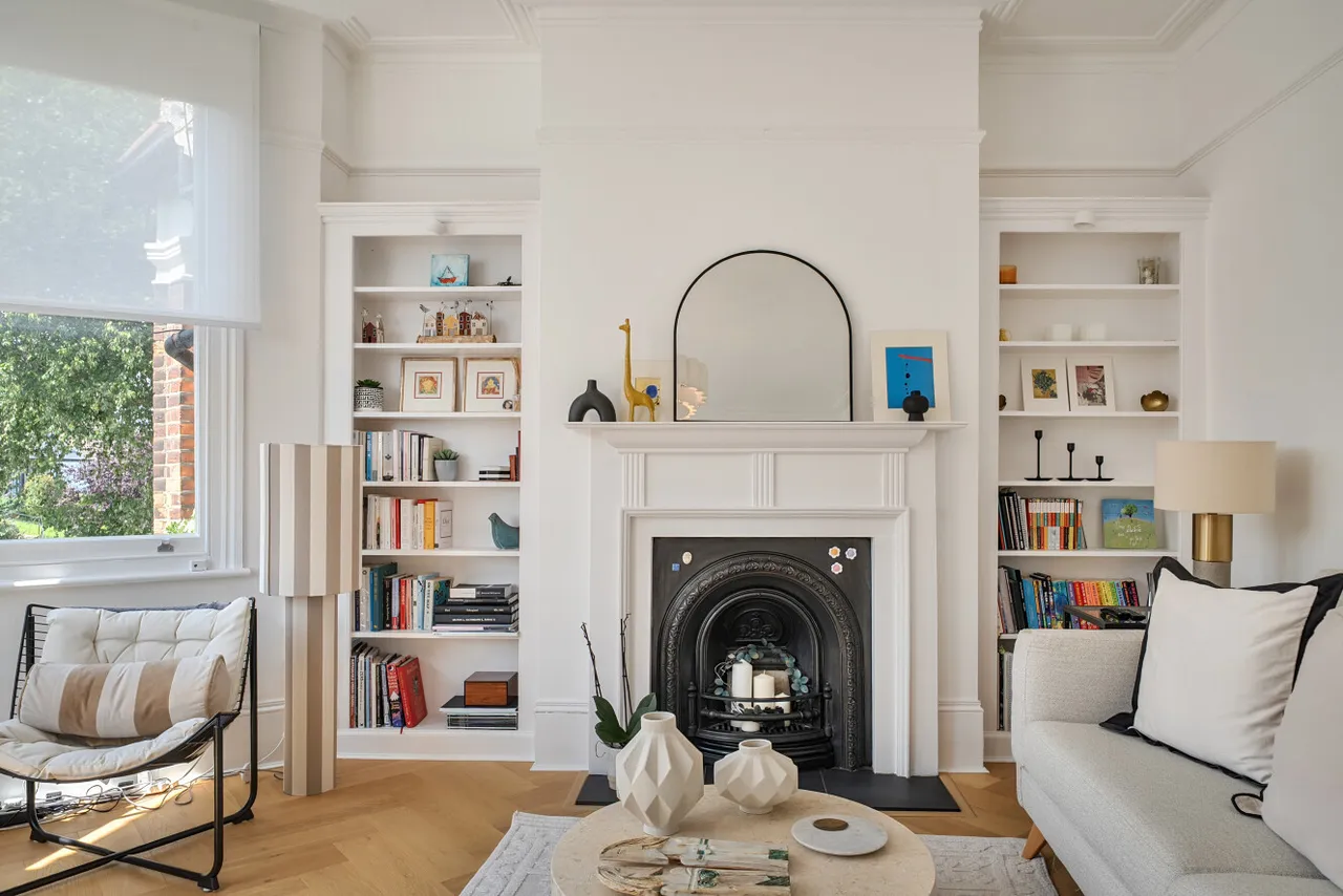 Victoria Road, London, N22, photo 11
