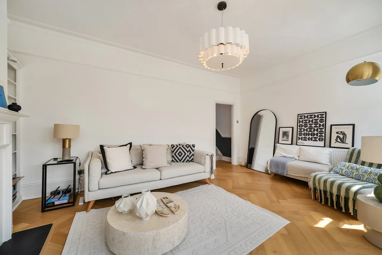 Victoria Road, London, N22, photo 10