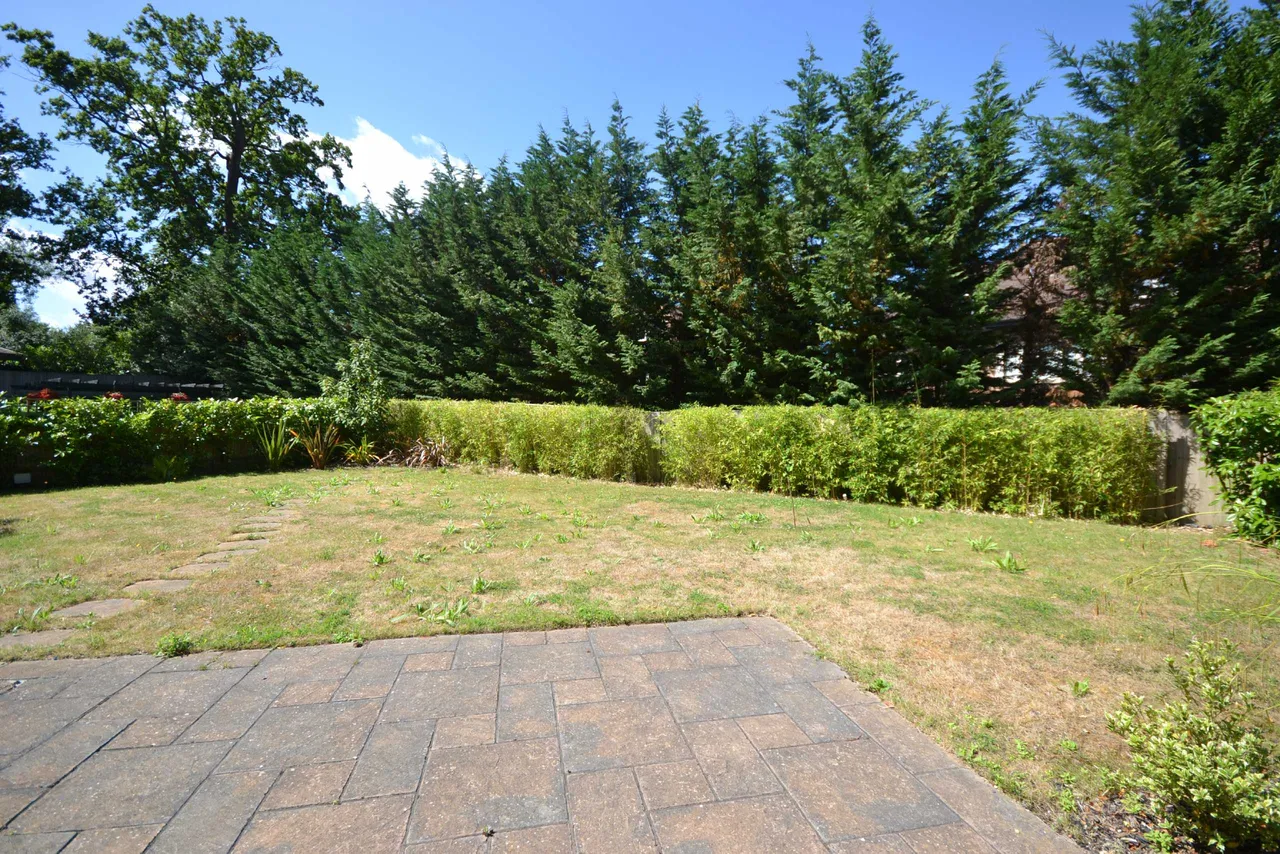 Amara Lodge, Cockfosters Road, Hadley Wood, EN4 0JT, photo 11
