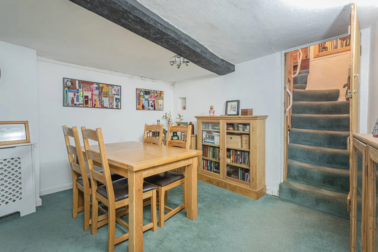High Street, Wotton-under-Edge, photo 26