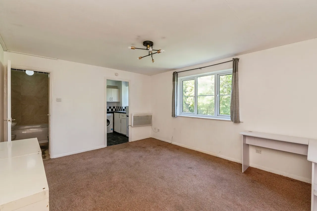 Conway Gardens, Grays, Essex, RM17, photo 5