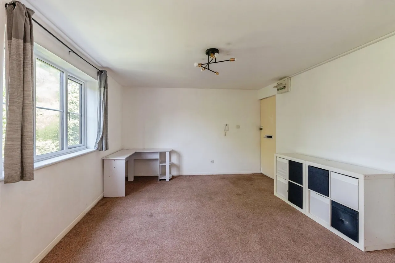 Conway Gardens, Grays, Essex, RM17, photo 7