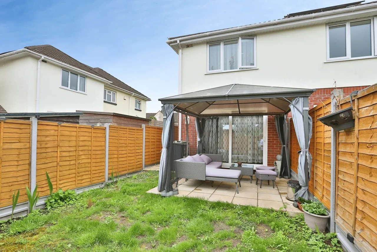 Trinidad Crescent, Poole, BH12, photo 9
