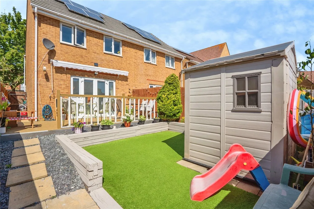 Jubilee Avenue, Portsmouth, PO6, photo 2