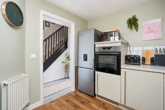 Jubilee Avenue, Portsmouth, PO6, photo 11
