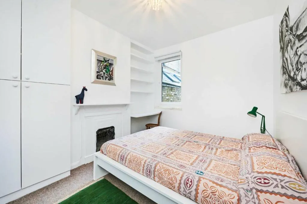 River Property, Twilley Street, Earlsfield SW18, photo 10