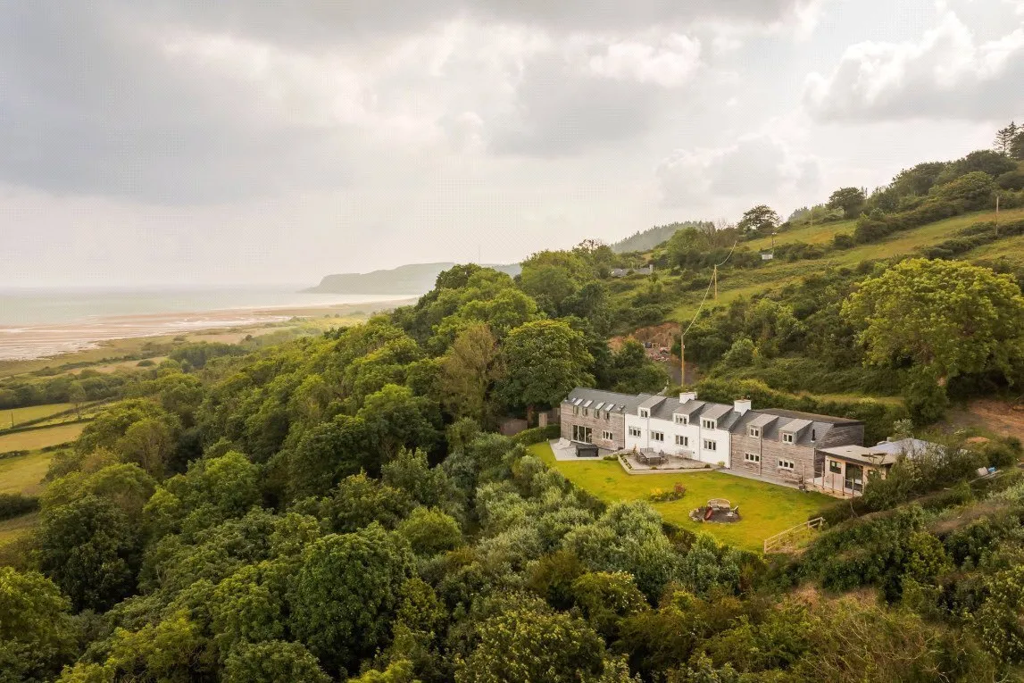 Red Wharf Bay, Pentraeth, photo 45