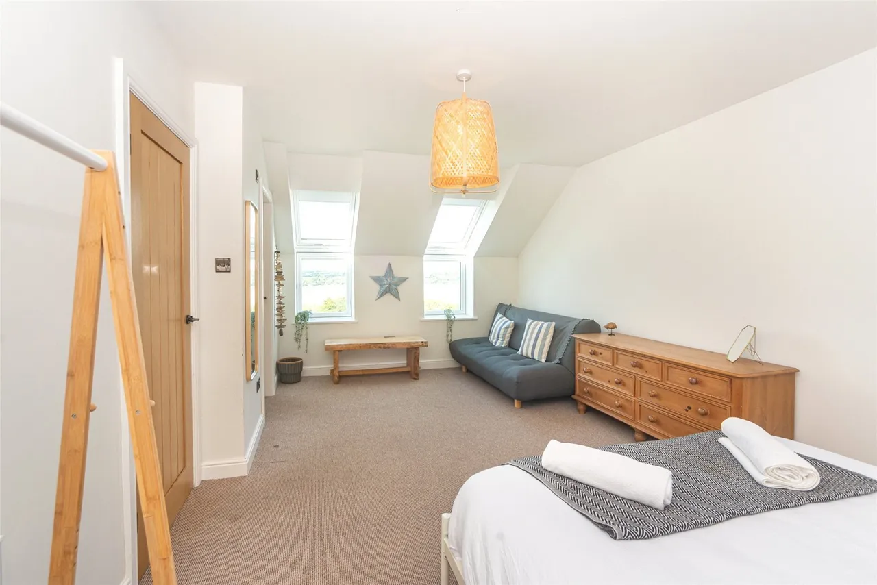Red Wharf Bay, Pentraeth, photo 17