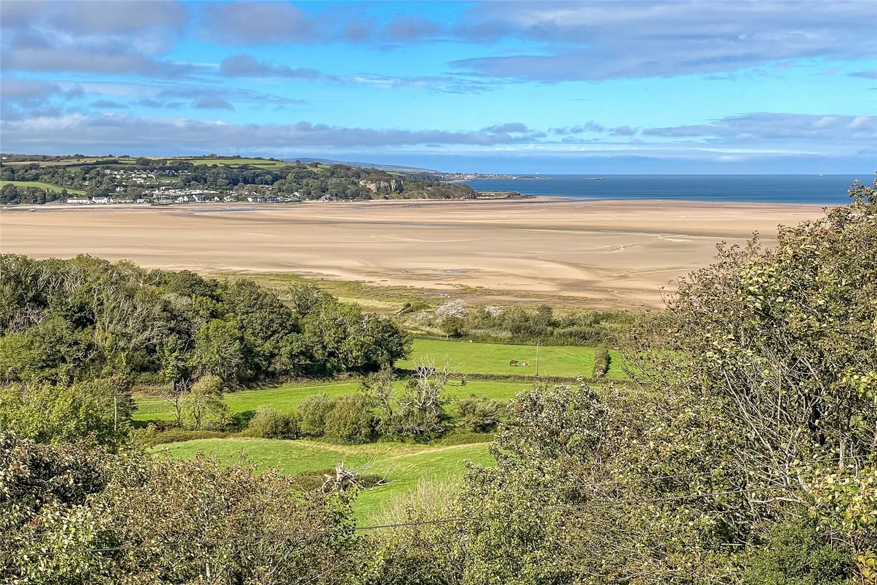 Red Wharf Bay, Pentraeth, photo 43