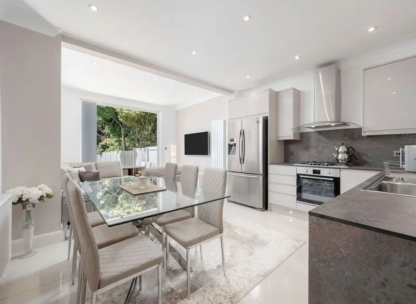 Station Road, Hendon, NW4, photo 3