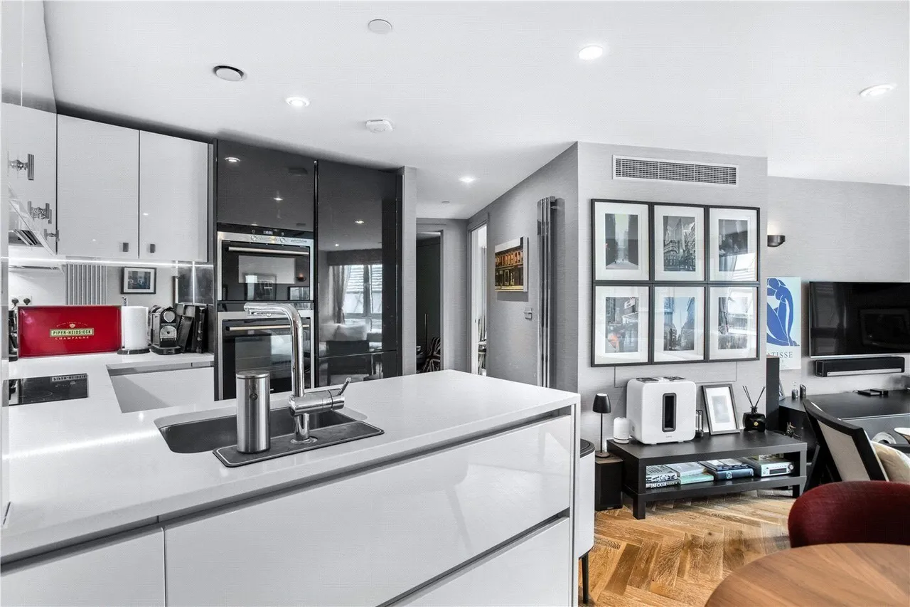 City Road, London, EC1V, photo 11