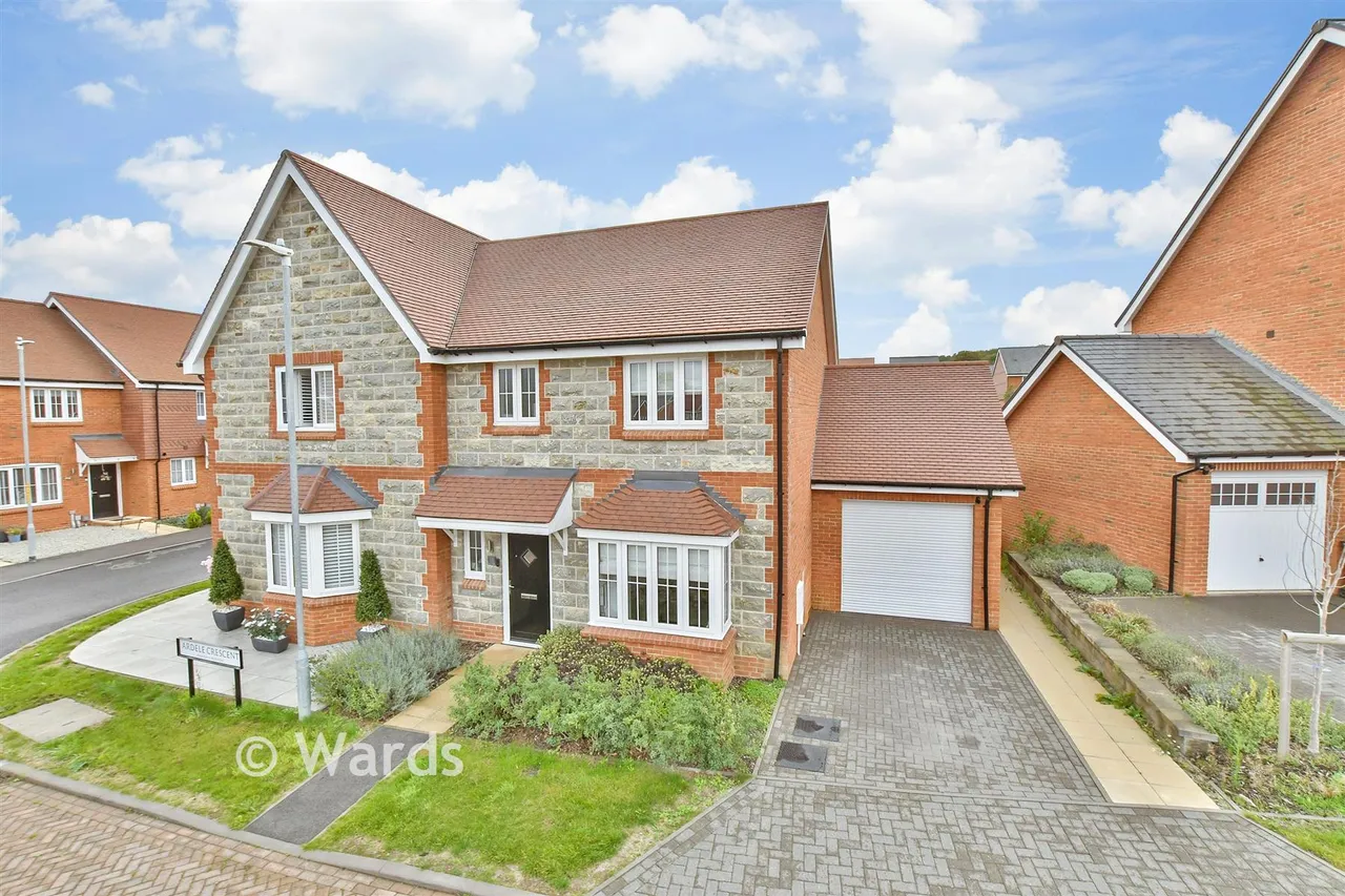 3 bed house for sale, Ardele Crescent, Otham, ME15