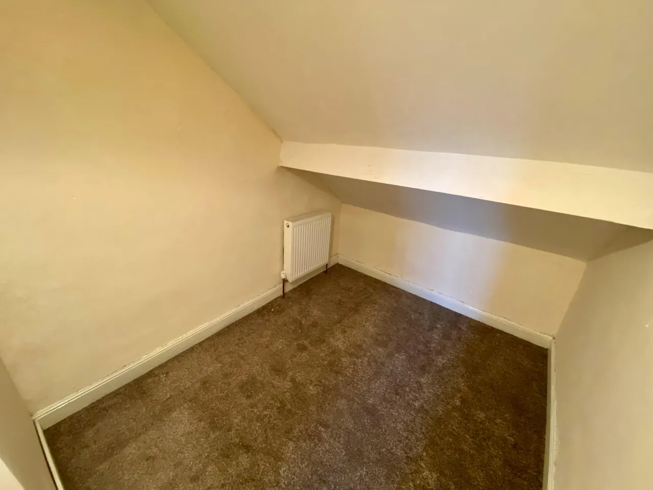 Opal Street, Keighley, BD22, photo 6