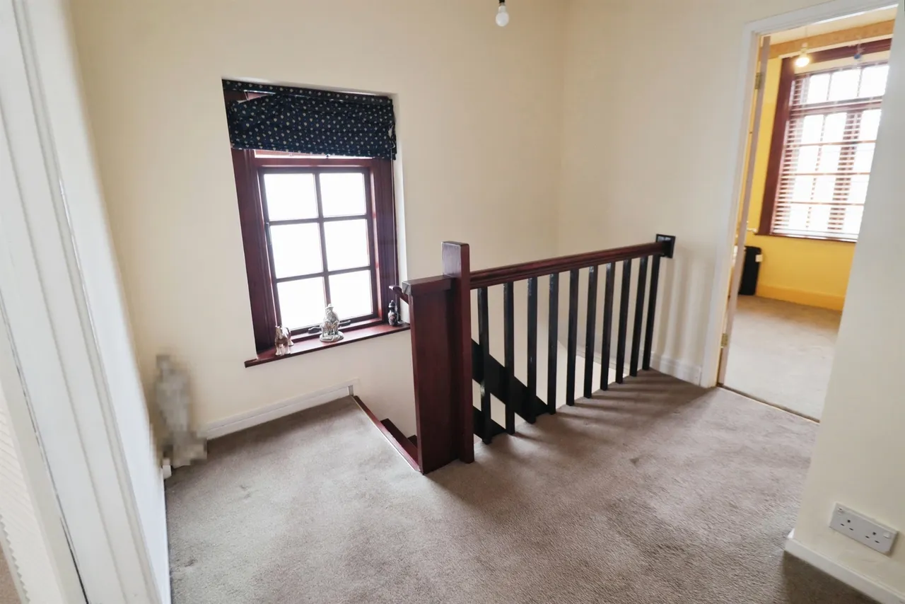 Downton Rise, Cardiff, CF3, photo 8