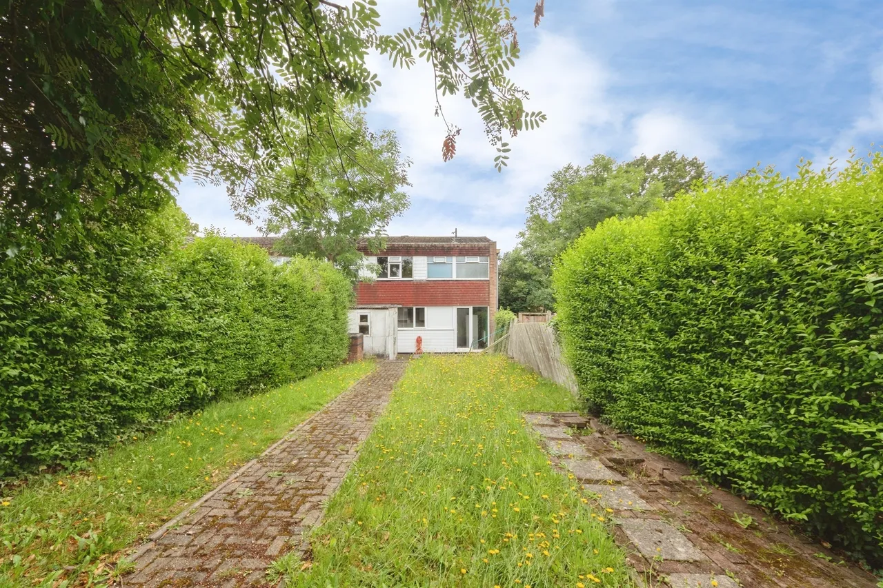 Walsgrave Drive, Solihull, photo 2