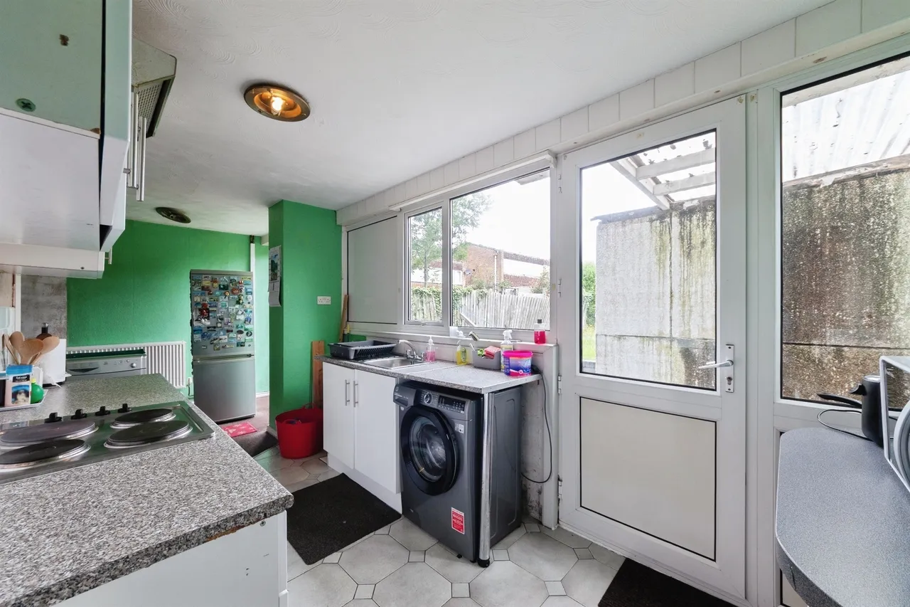 Walsgrave Drive, Solihull, photo 8