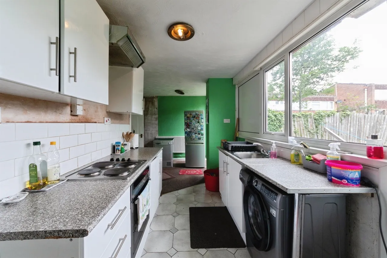 Walsgrave Drive, Solihull, photo 9