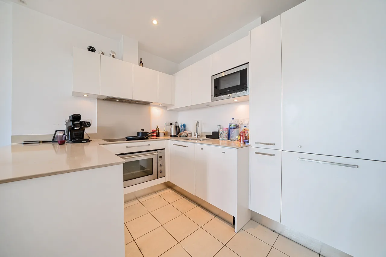 43 Ensign House, Battersea Reach, Juniper Drive, London, photo 6