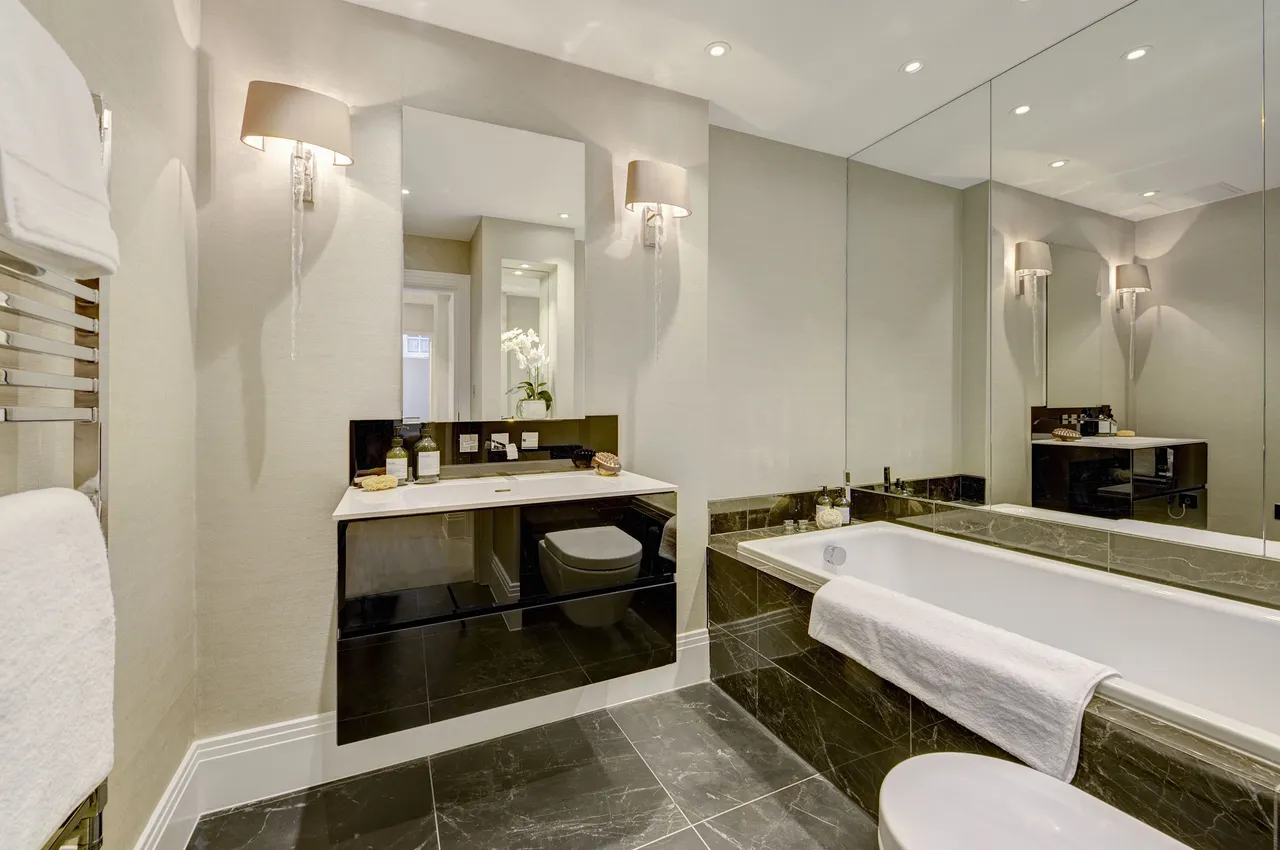 Flat 5, 54 Montagu Square, London, photo 9