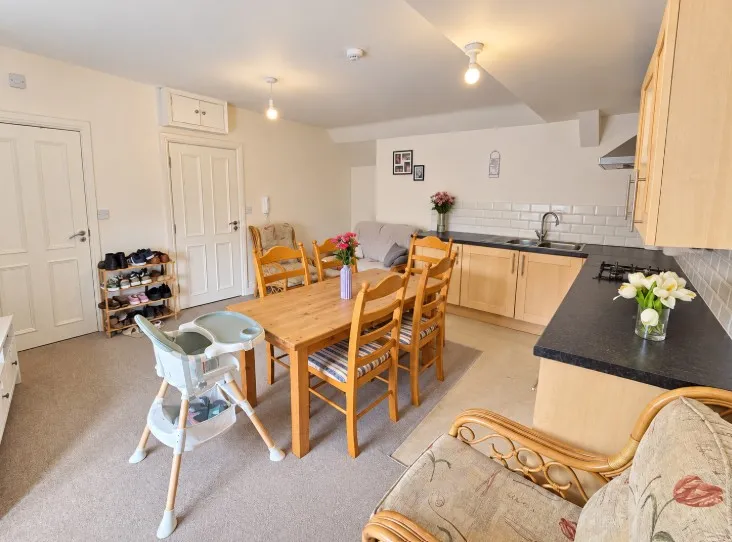 Peregrine Close, Hereford, HR2, photo 3