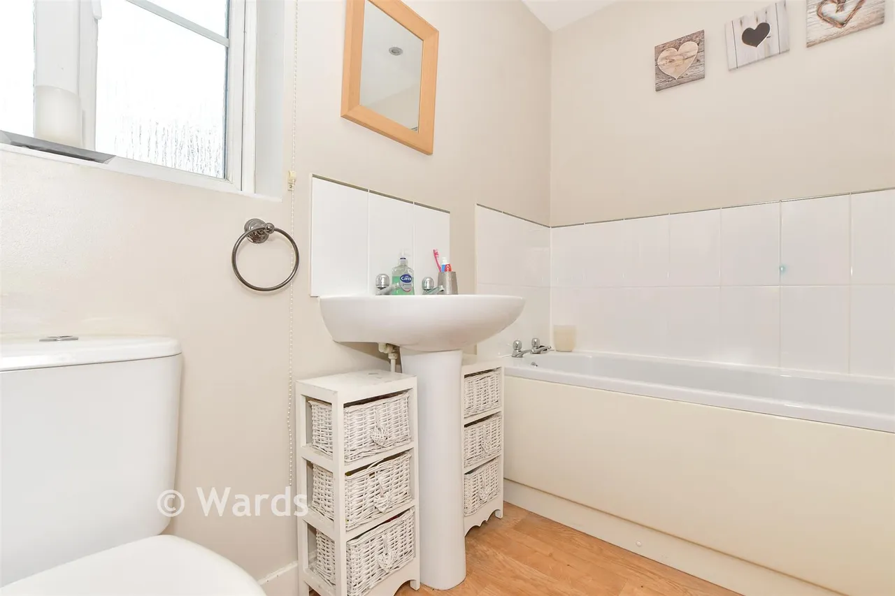 Brigadier Gardens, Ashford, TN23, photo 14