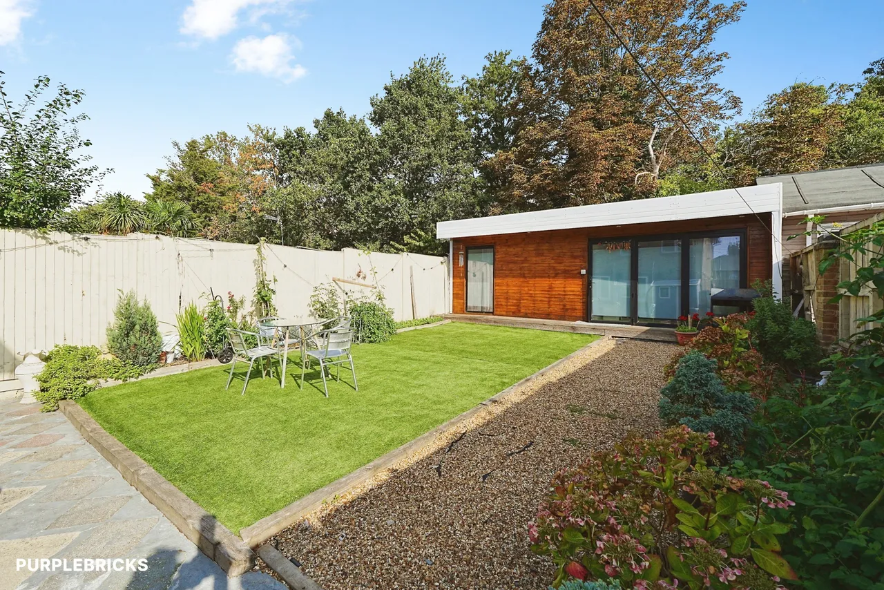 Edgeworth Road, London, SE9, photo 15