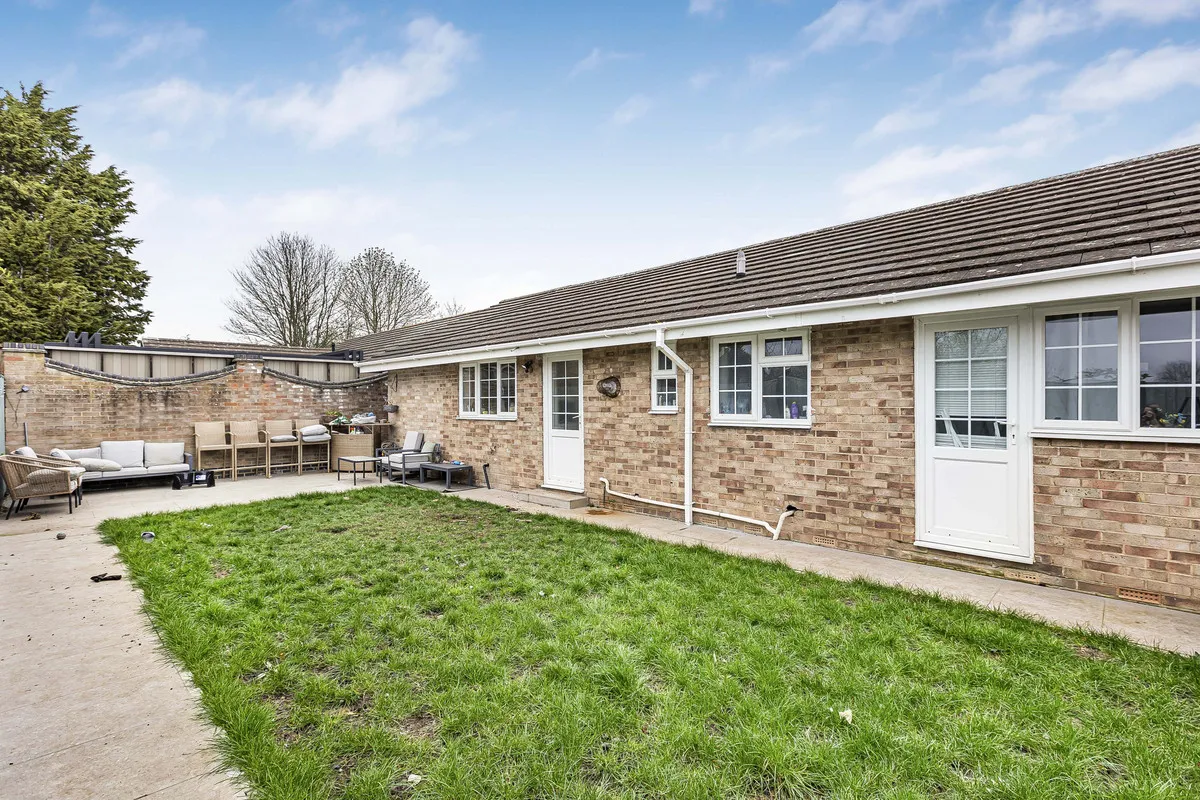 Begbroke Crescent, Begbroke, photo 5