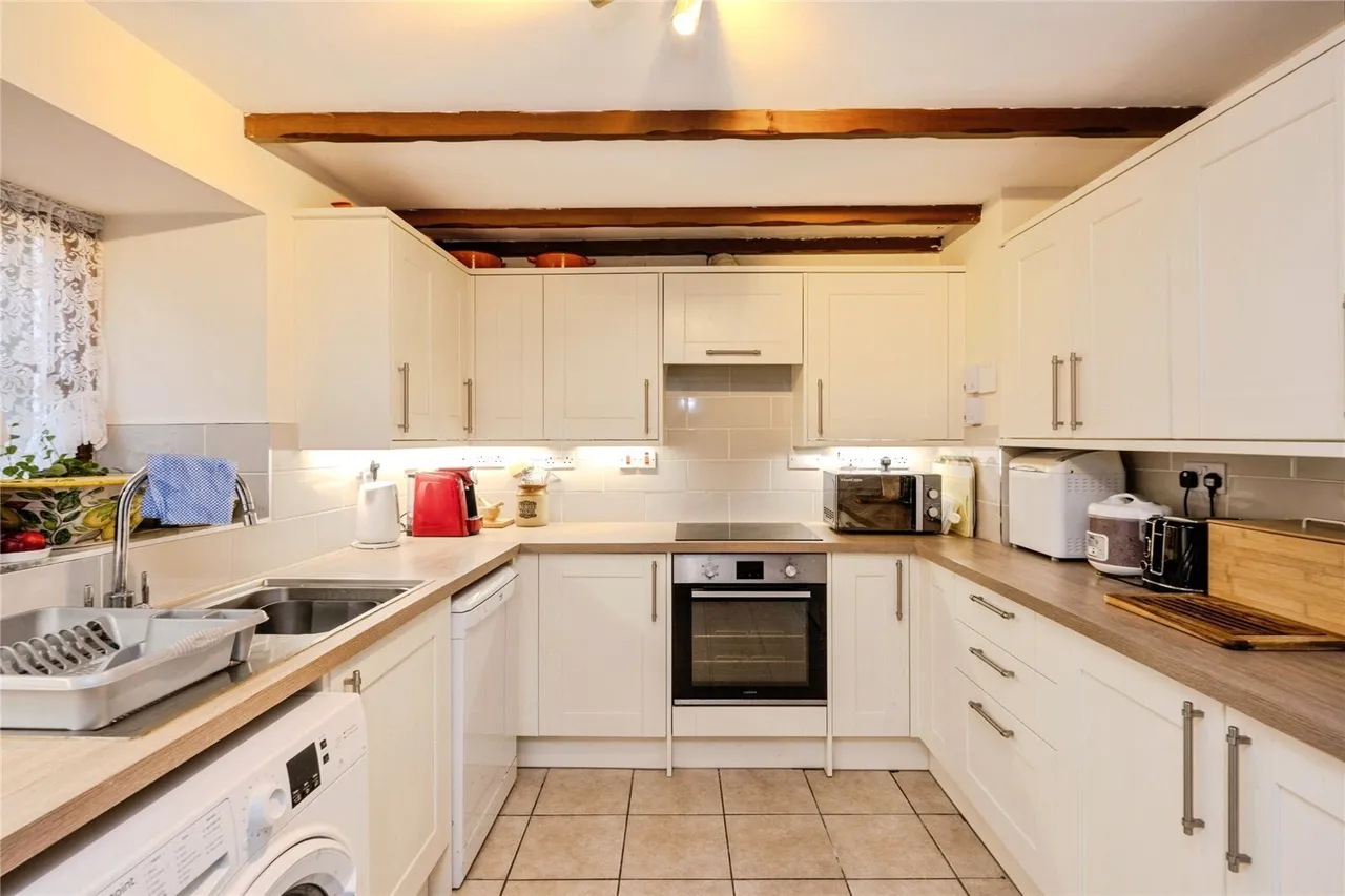 Station Road, Caehopkin, SA9, photo 6