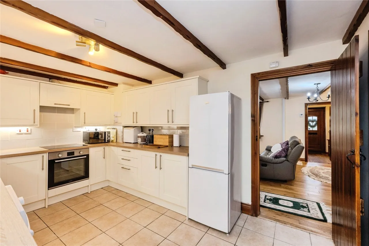 Station Road, Caehopkin, SA9, photo 5