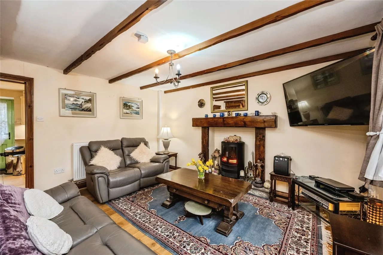 Station Road, Caehopkin, SA9, photo 3