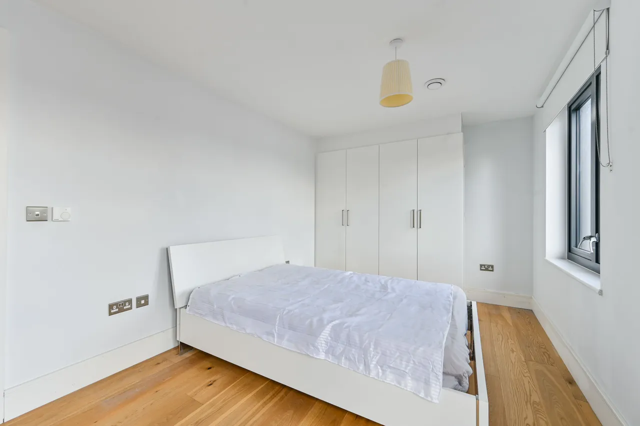 Flat 63, Argo House, 180 Kilburn Park Road, London, photo 2