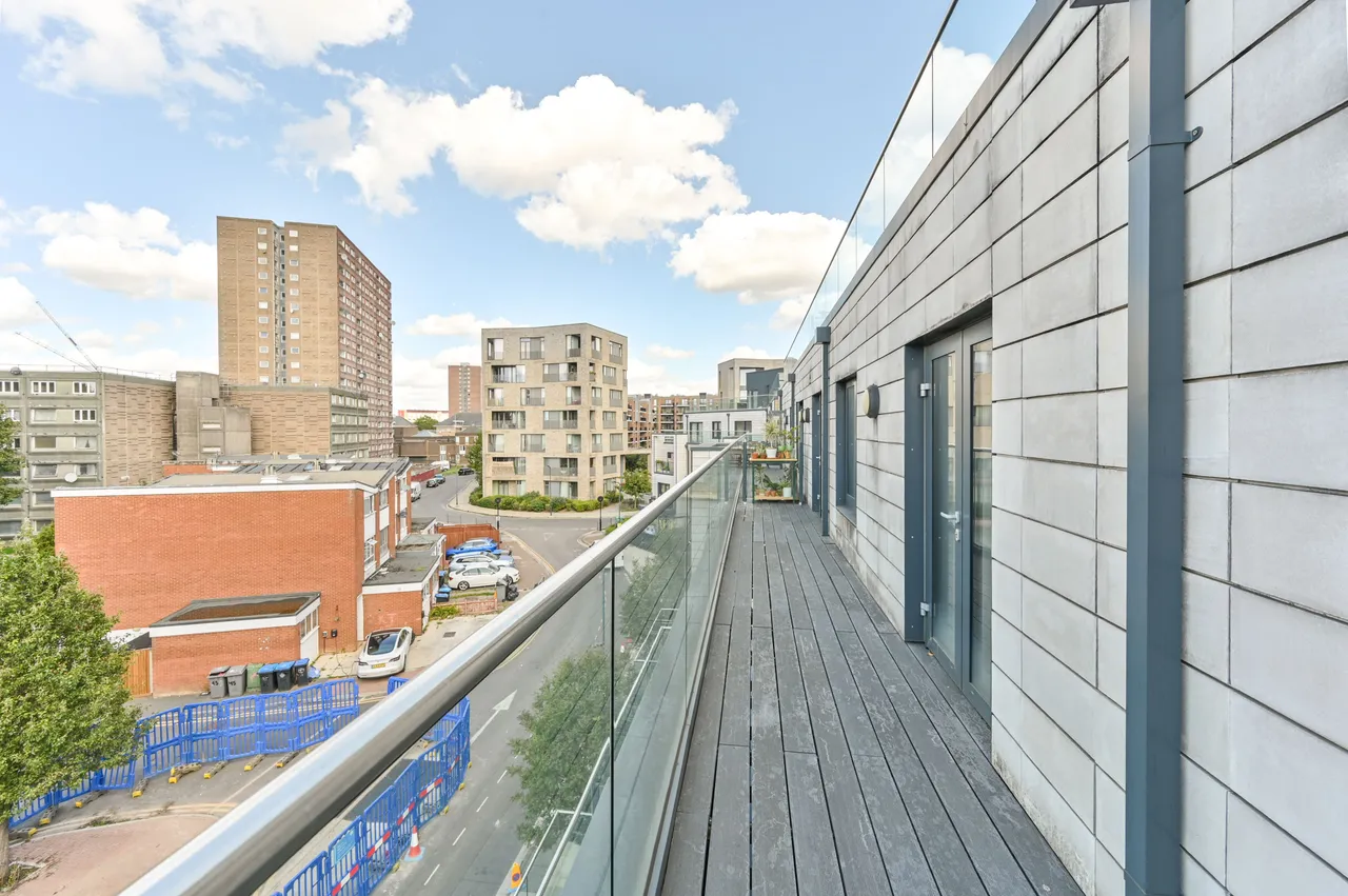 Flat 63, Argo House, 180 Kilburn Park Road, London, photo 4