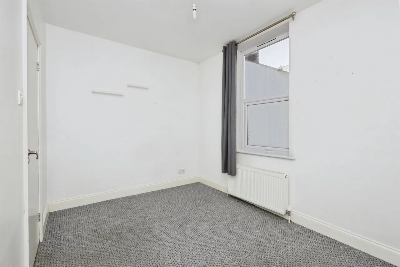 Longstone Road, Eastbourne, photo 7