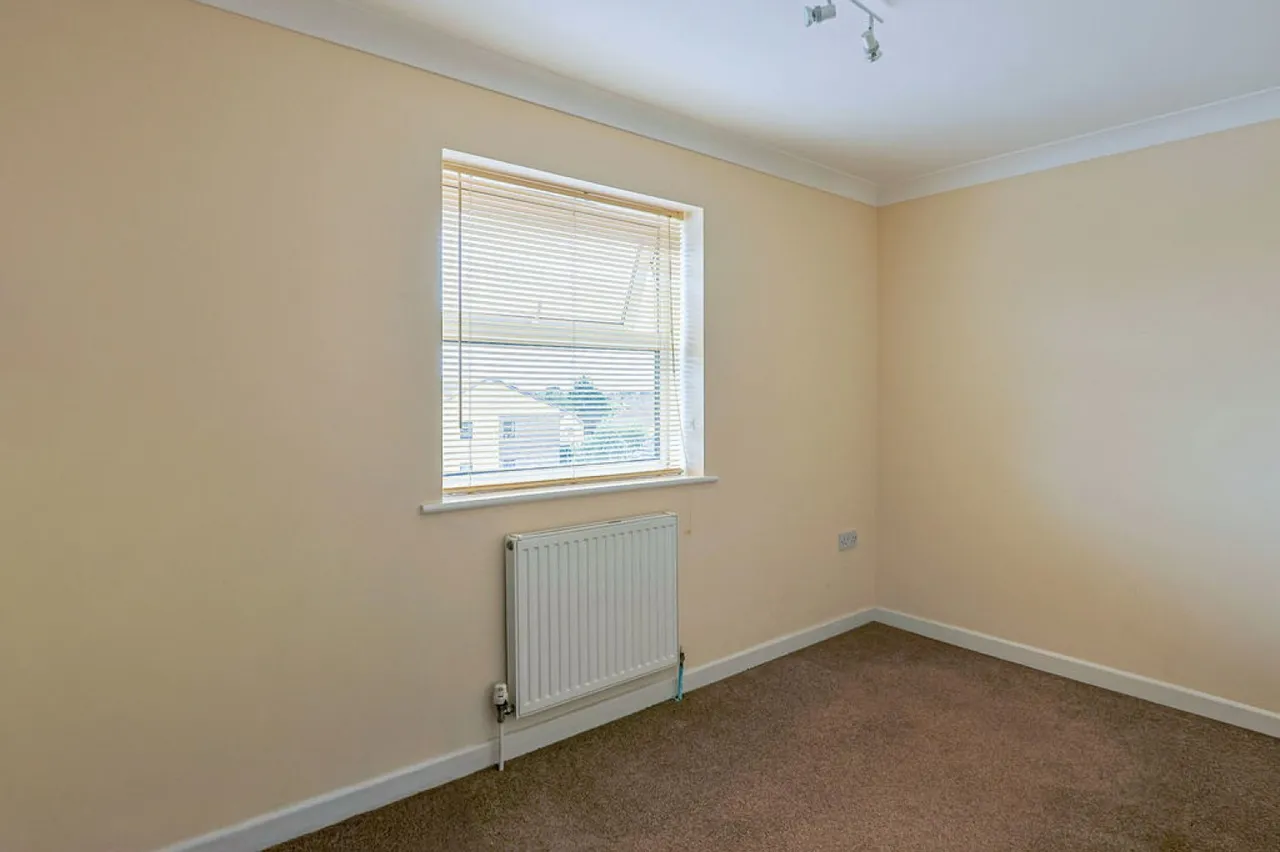 Ringwood Road, Parkstone, photo 9