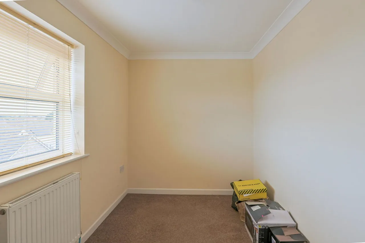 Ringwood Road, Parkstone, photo 8