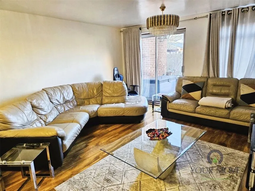 Whernside Close, London, SE28, photo 5