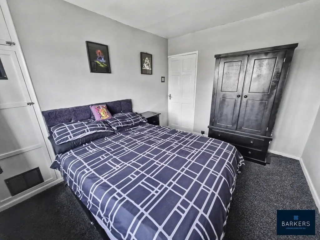 Nussey Avenue Birstall, Batley WF17 9QP, photo 9