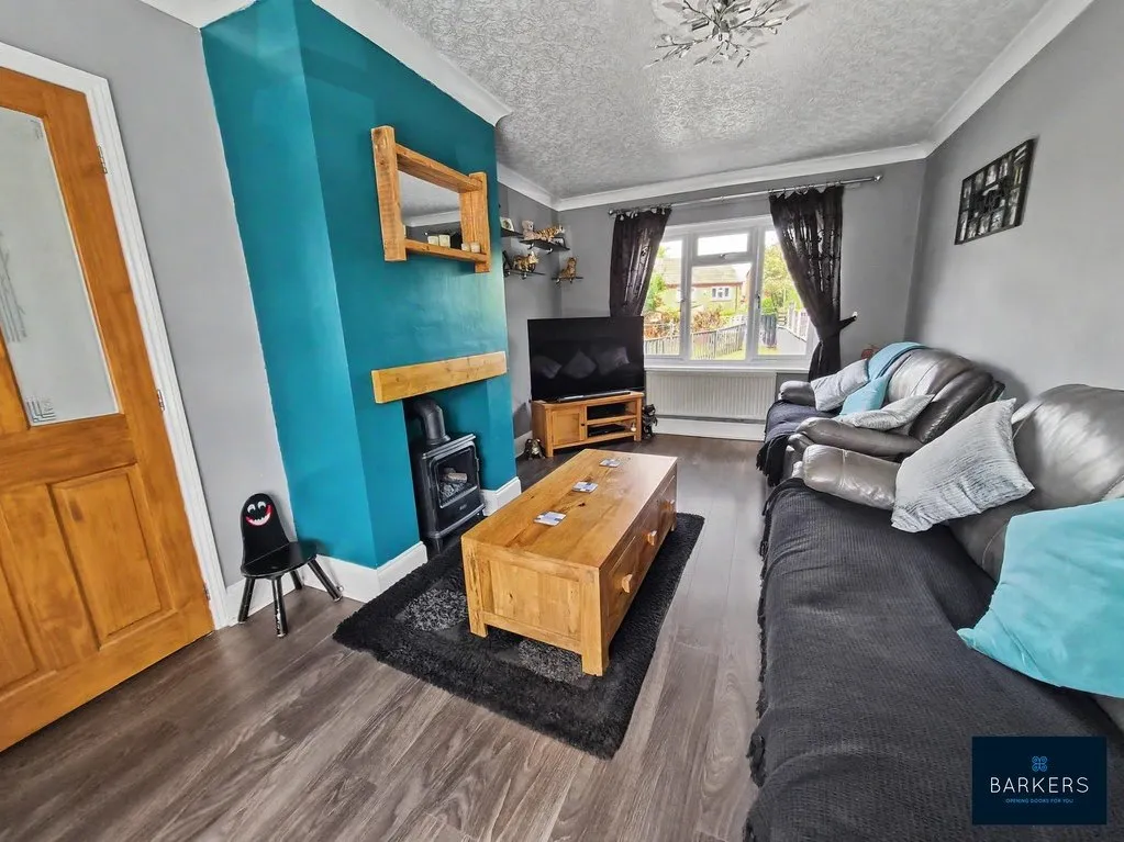 Nussey Avenue Birstall, Batley WF17 9QP, photo 4