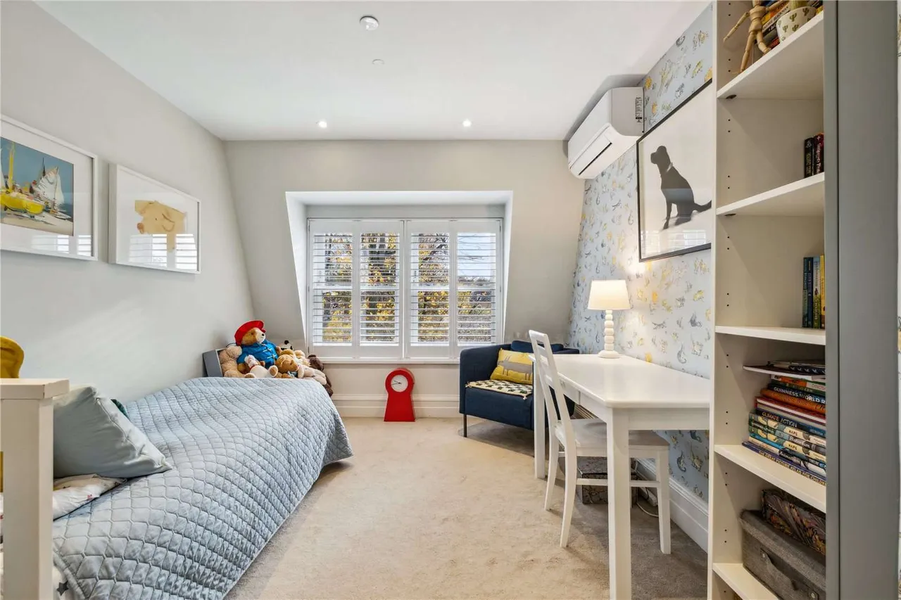 Easterby Villas, Beverley Road, Barnes, London, SW13 0BQ, photo 9