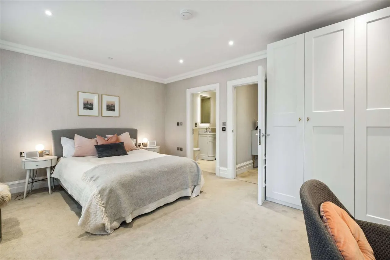 Easterby Villas, Beverley Road, Barnes, London, SW13 0BQ, photo 6