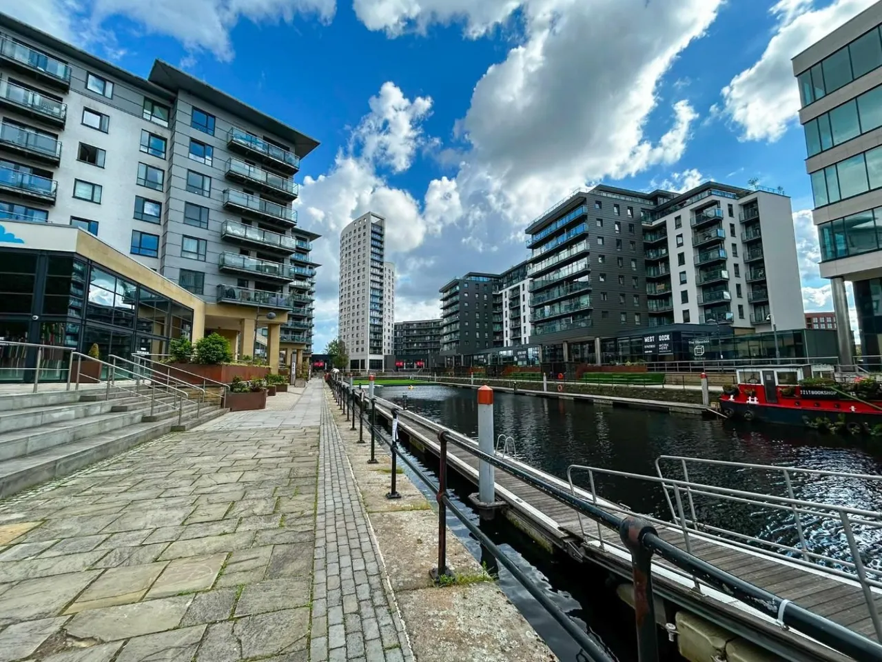 1 bed flat for sale, The Boulevard, Leeds, LS10
