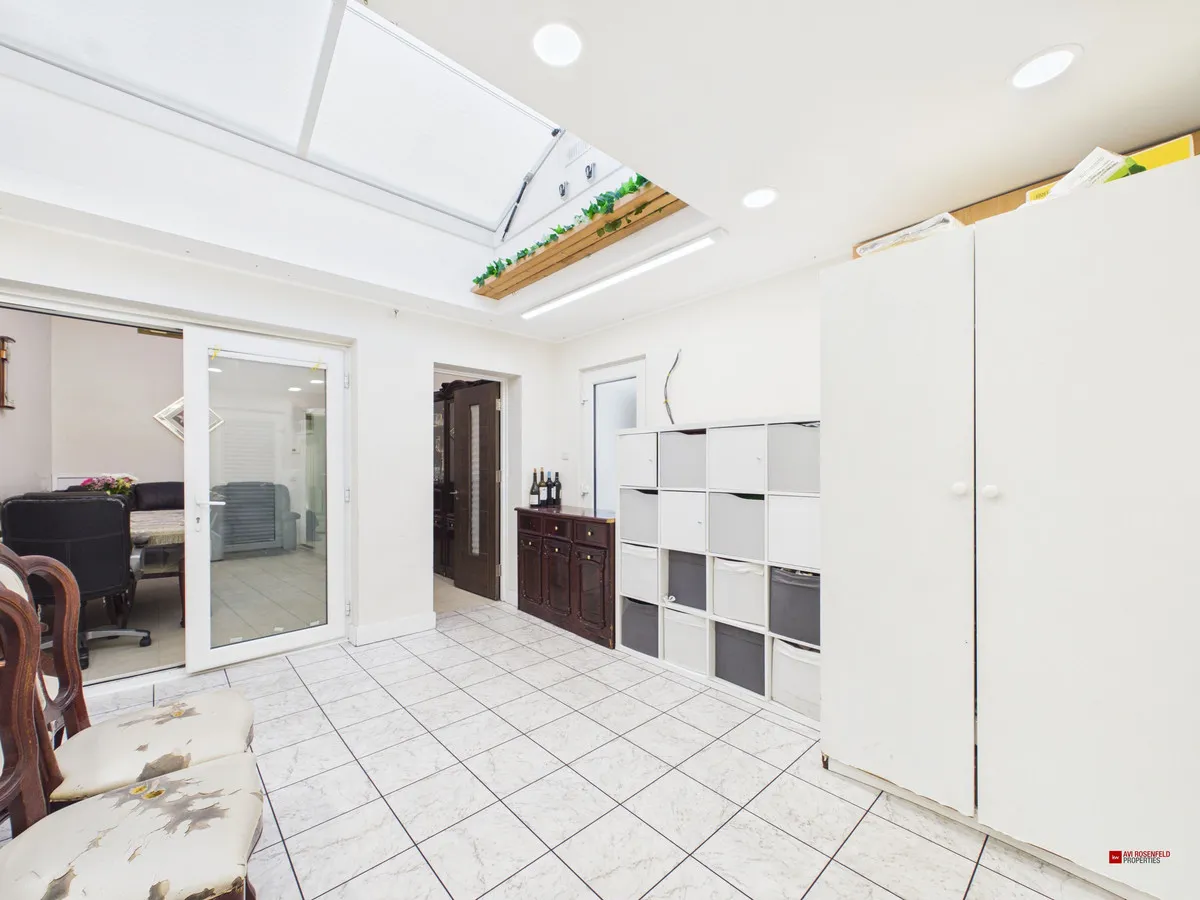 Topfields Grove, Salford, M7, photo 7