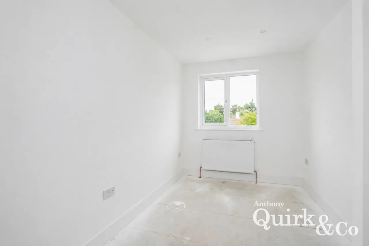 Tudor Road, Canvey Island, SS8, photo 13