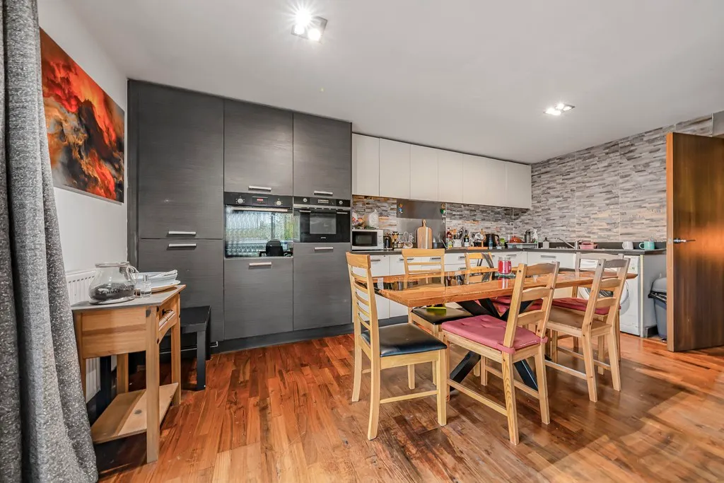 Kings Mill Way, Denham, UB9, photo 16