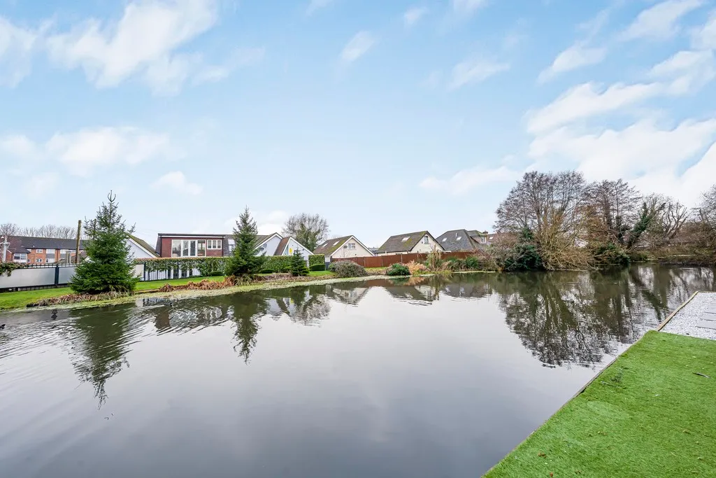 Kings Mill Way, Denham, UB9, photo 4