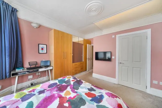 Dollis Park, London, N3, photo 13