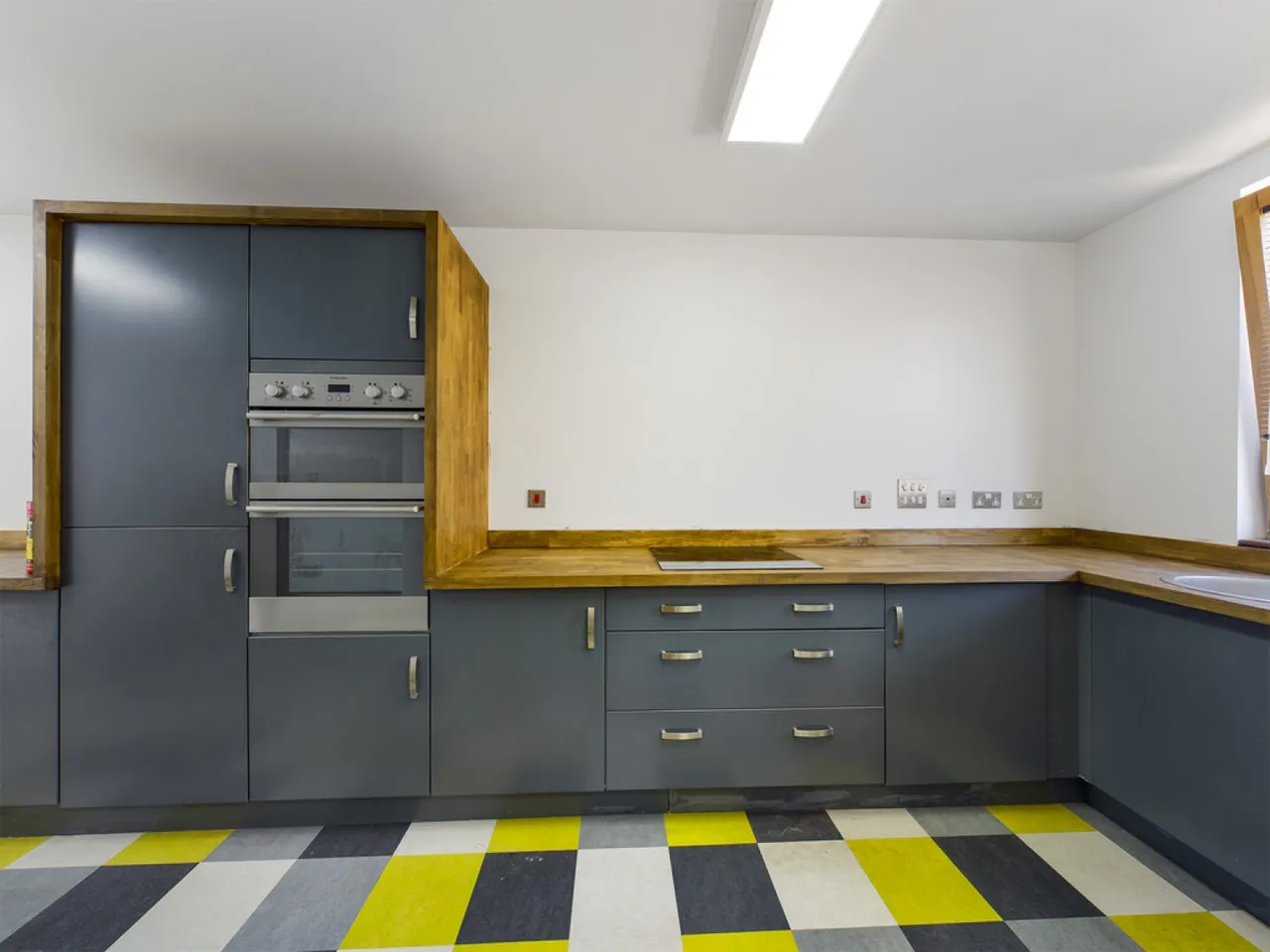 Pembroke Lane, Plymouth, PL1, photo 2