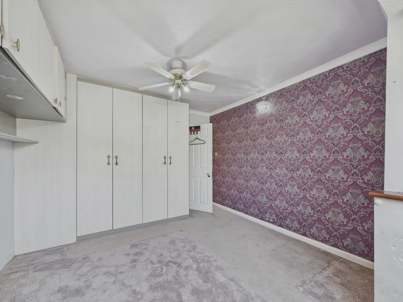 East Mead, Ruislip, HA4, photo 4
