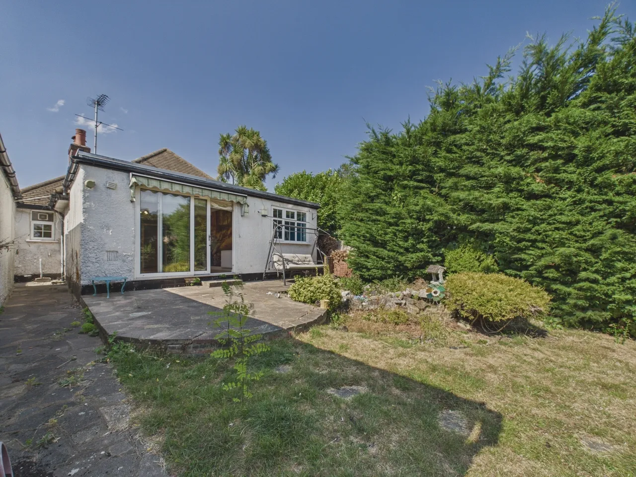 East Mead, Ruislip, HA4, photo 6